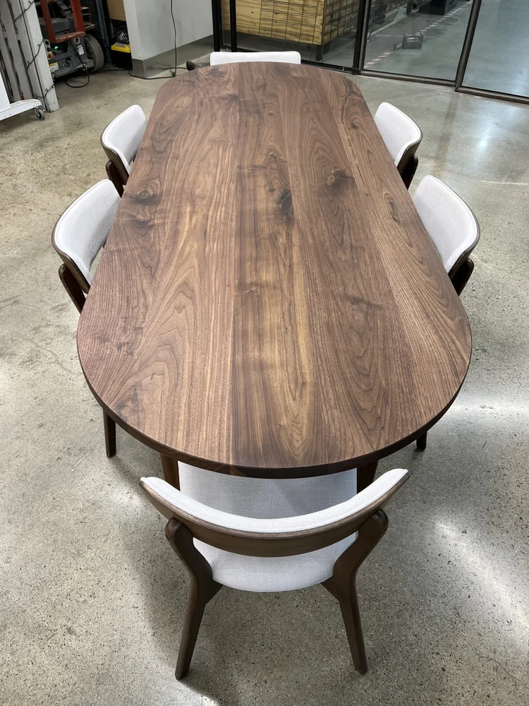 Luna oval table top and chairs with white upholstery