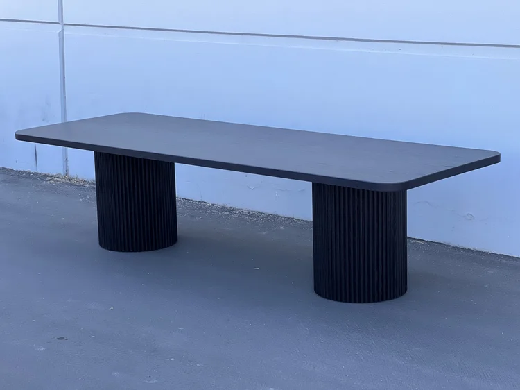 Sicily rectangular table with tambour pedestal legs